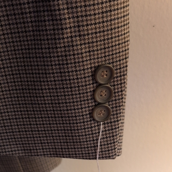 Men's Croft And Barrow Plaid Blazer - Picture 7 of 10